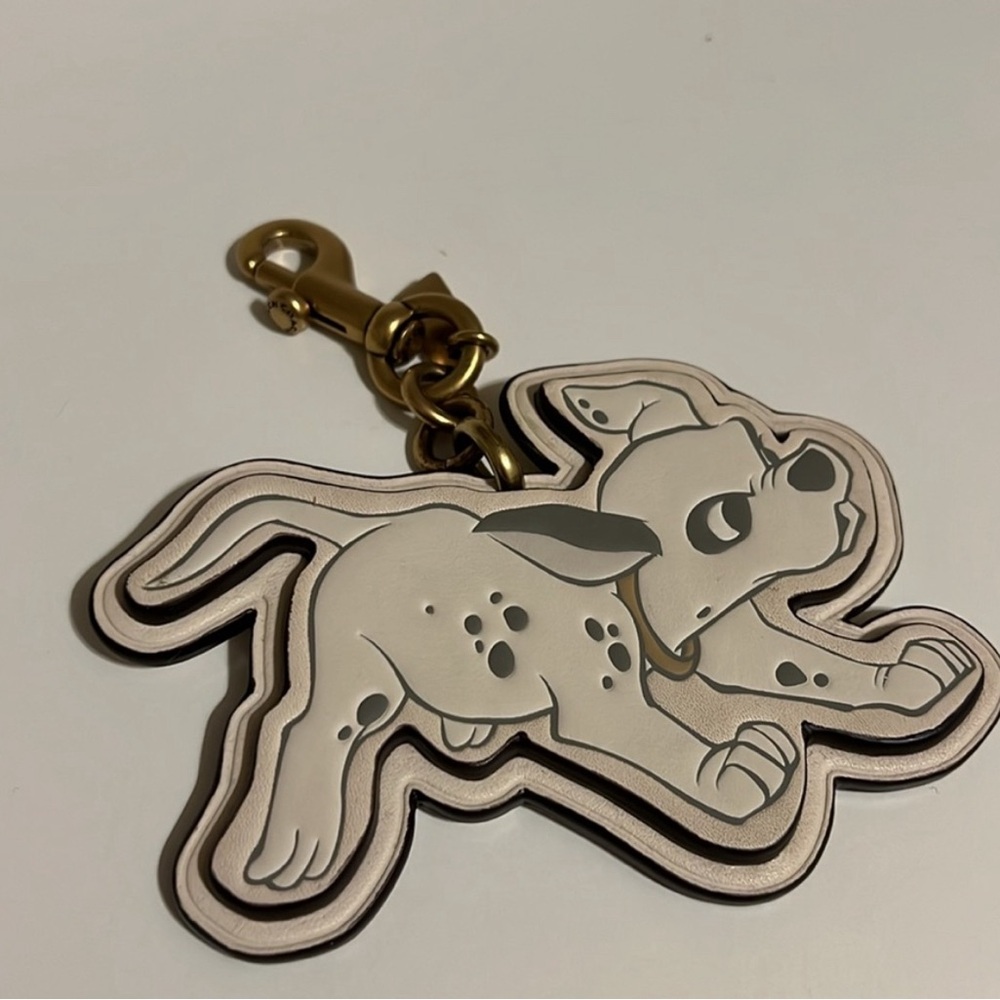 COACH X DISNEY Lucky keychain